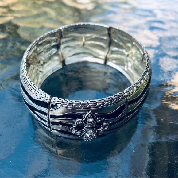 Bracelet Silver-Tone Black Zebra Enamel Rhinestone - Picture 2 of 4